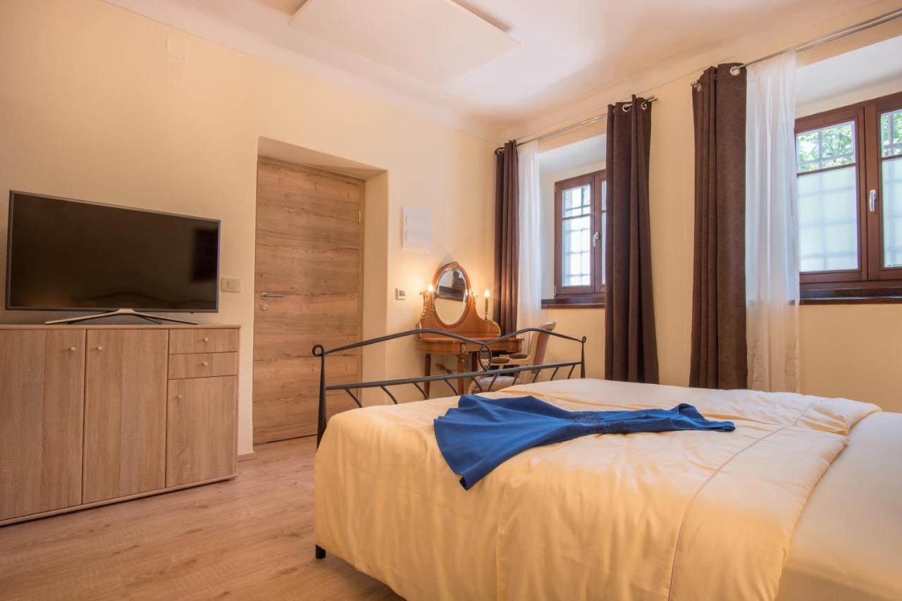 Vila Radolca Apartments & Rooms Radovljica Εξωτερικό φωτογραφία