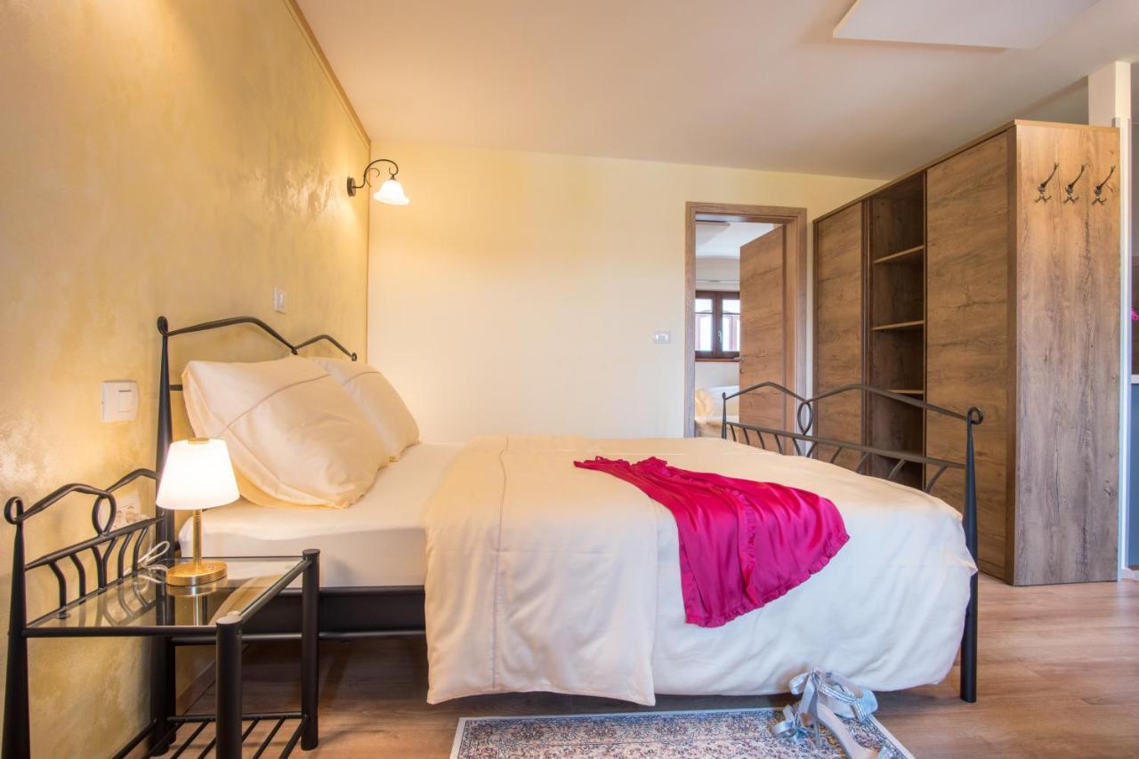 Vila Radolca Apartments & Rooms Radovljica Εξωτερικό φωτογραφία